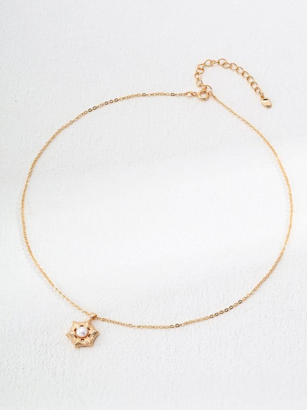 Hexagonal Pendant Pearl Necklace - 图片 3