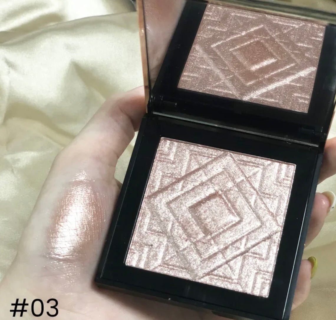 Powder Highlighter - Image 4